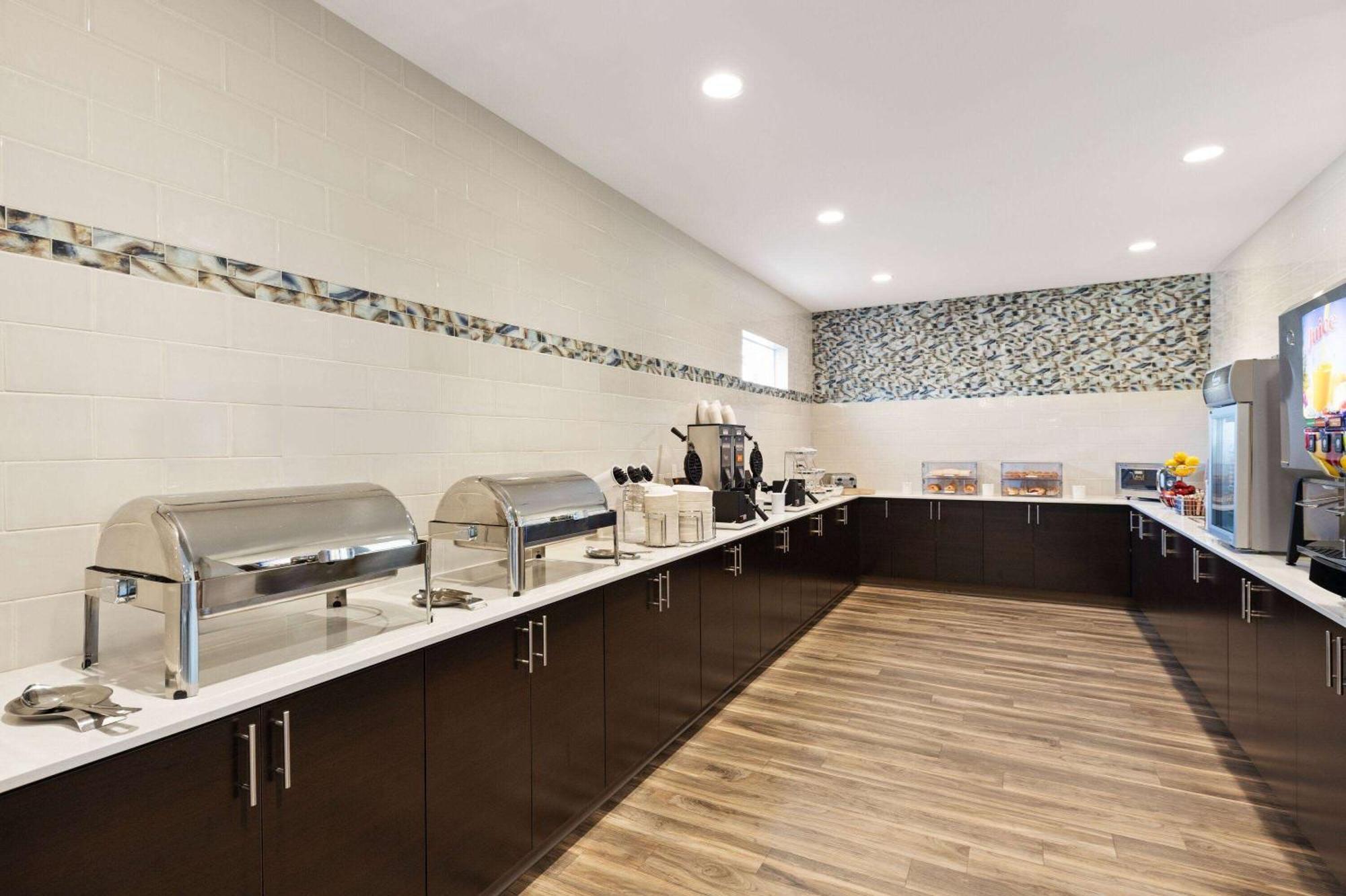 La Quinta Inn & Suites By Wyndham Wenatchee Dış mekan fotoğraf