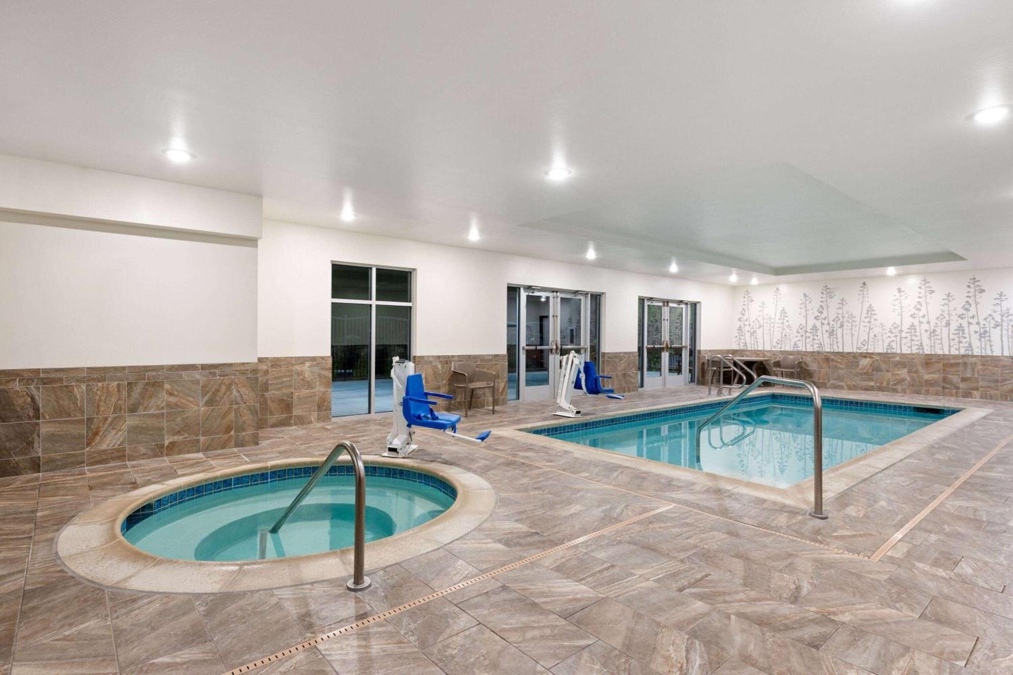 La Quinta Inn & Suites By Wyndham Wenatchee Dış mekan fotoğraf